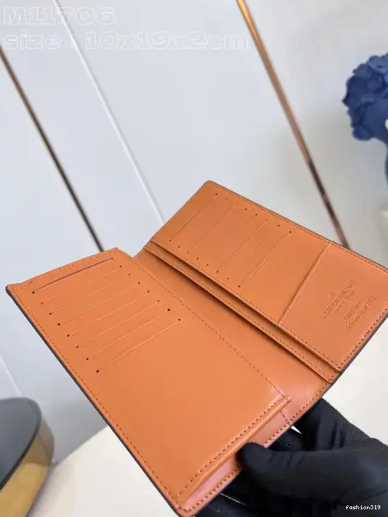 LOUIS WALLET-10*19*2cm BRAZZA VUITTON 0426